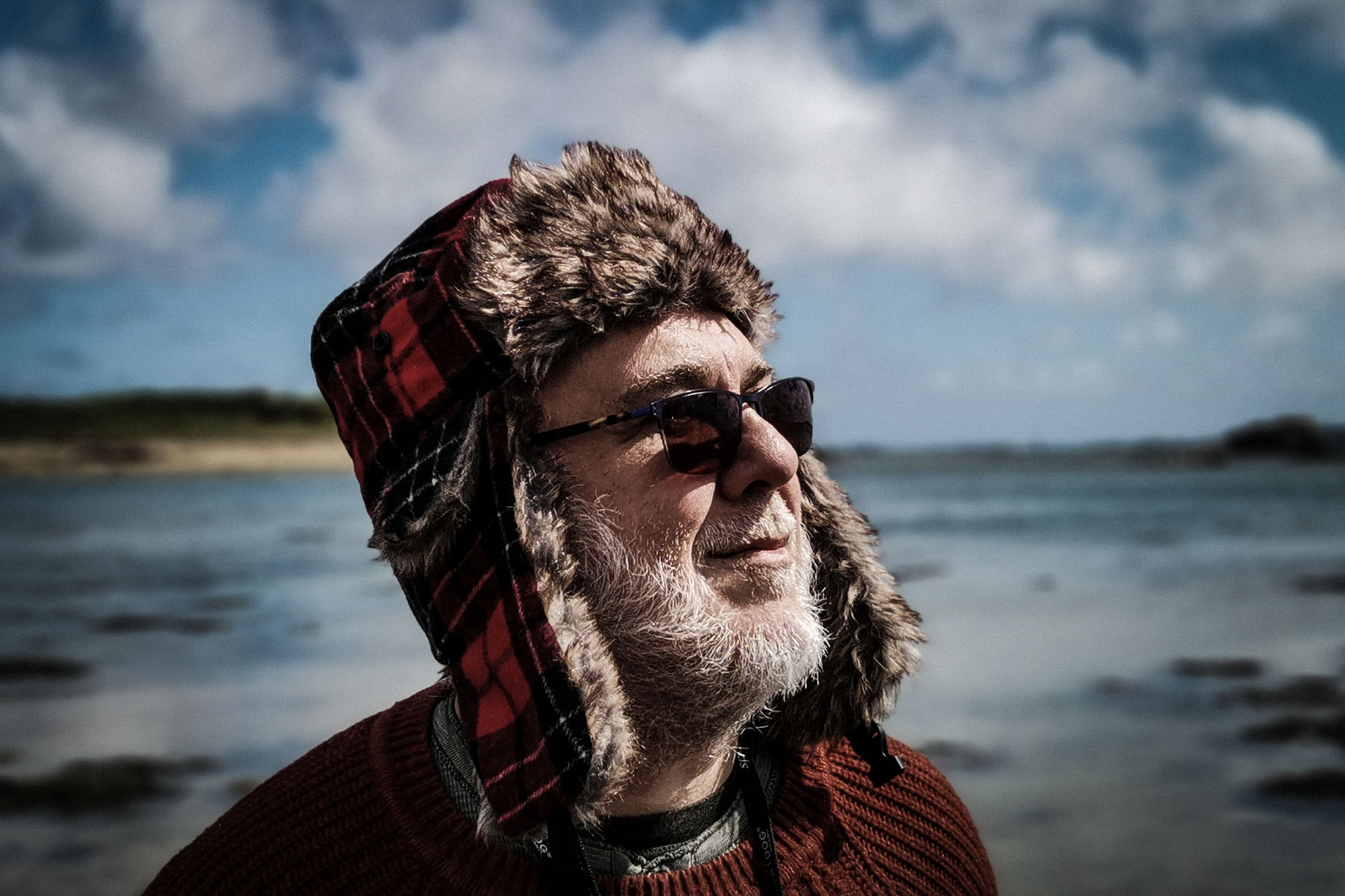 Robin Guthrie Releases His First LP In 9 Years, The Stunning "Pearldiving"